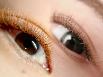 ベルエ 京橋店(Belle)の写真/《20色と豊富★》カラコン,ヘアカラーとの似合わせもオススメ◎【大人気のブラウンフラットラッシュも！】