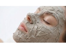 サロン ド エンジェル(Salon de Angel)の雰囲気（ボタニカルクレイパックの美容成分が、お肌の奥の隅々まで浸透）