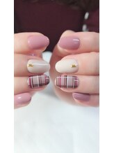 プラスワン/チェックネイル