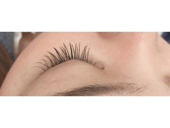 フリルアイビューティ 豊中店(Frill Eye Beauty)/