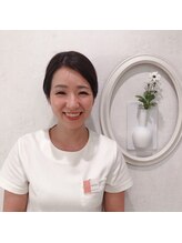 クリニカルエステ イーズ ミーナ京都店 宝藤 友紀