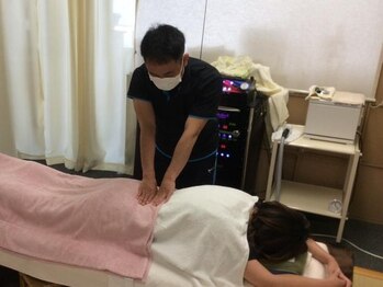 バランス鍼灸整骨院の写真/【メンズ大歓迎◎】歴20年以上の凄腕整体師が施術いたします☆長年解消されなかったお悩みもお任せ下さい◎