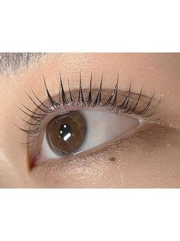 ボリュームのある目元にしたい