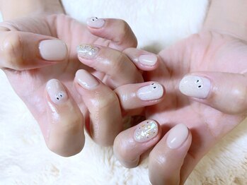 個性派おとなネイル