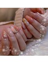 お正月にもいける Xmasネイル♪