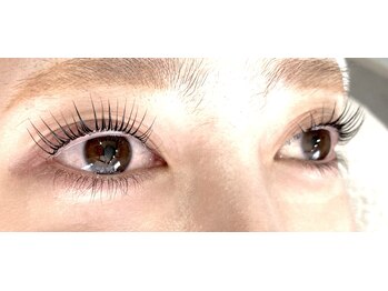 グリン(grin)/まつ毛パーマ