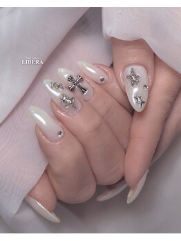 ホワイトミラーとシルバーパーツ