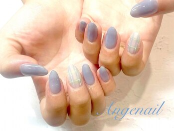 アンジュネイル(Angenail)の写真/シンプルだけど可愛いデザインが沢山！！オフィスでもOKな大人可愛いデザインが豊富♪