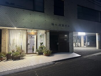 ニッケル(nyckel)/夜の外観