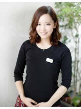 ロンロネオ(Ronroneo) hitomi