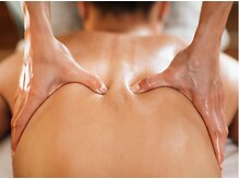 整体ルーム な～るの雰囲気（セラピストの橋本と小笠原は、実はオイルマッサージも得意です◎）