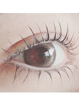 ソラ(sora)/まつげを80度上向きにする