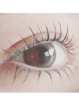 ソラ(sora)/まつげを80度上向きにする