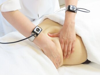 レミュービューティー(Remieux beauty)の写真/【50代からの本気のボディメイク】WINBACK×熟練の手技で“くびれ”と“結果”を。