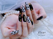 フルール(fleur)の雰囲気（秋、冬ネイル）