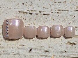 大人可愛い！フットネイル