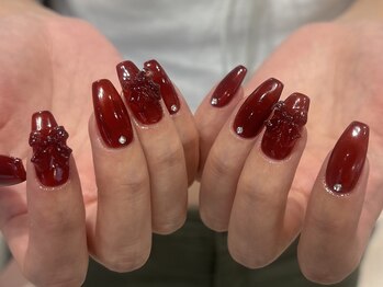 シー(She)/brown × ribbon