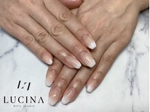 ネイルスタジオ ルキナ(LUCINA)/H-630大人上品白グラネイル
