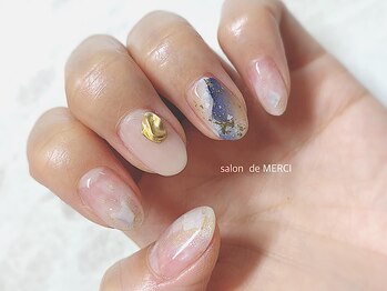 サロン ド メルシー(Salon de MERCI)/ニュアンス夏ネイル☆