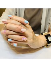 ロッカ(ROKKA)/大人かわいいネイル