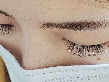 マイラッシュ 緑井店(my lash)の写真/【良心価格×高技術の実力派サロン☆】自まつ毛の状態を見極めて丁寧に施術するのでモチの良さも◎