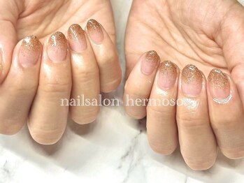 ヘルモッソ(hermoso)/フラッシュグラデーション¥8,000