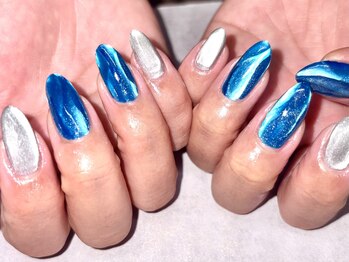 パープルの爪屋/ニュアンスマグネットネイル