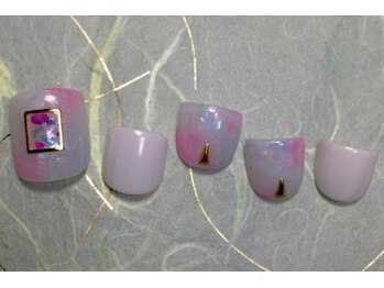 リリーヘブン(LILY HEAVEN)/可愛く☆フットネイル