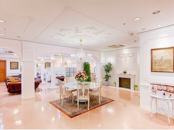 クリニカルエステ 花蔵 ハナクラ 南浦和店/シミ改善体験コースの内容です