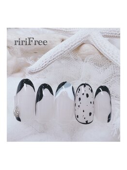 リリフリー(riri Free)/ニュアンスフレンチネイル