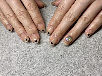 ネイルアンドアイラッシュ シヴァ(Siva)/