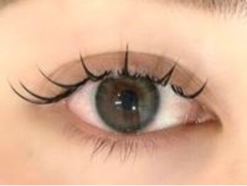 マーレ(Mare)の写真/【フラットロック束仕上げ+550円】根本～毛先まで1本1本濃く・太く!!存在感のある流行りのまつ毛に♪