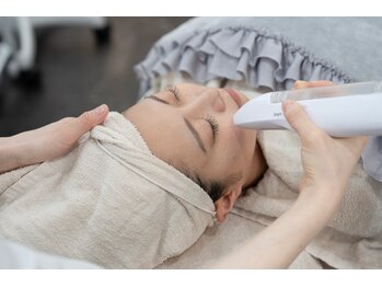 ドクターエイチ 梅田本店(Doctor.H)/無針水光注入・回数券