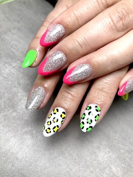 ラキネイル(LAKI Nail)/カラフルネイル