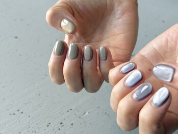 ミーム(meme)/マグネットネイル