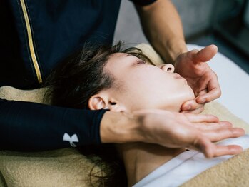 ビーレナトゥス(B Renatus)/首肩こり 改善整体【関内 整体】