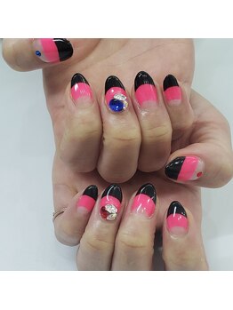 ネイルキュート アンド クールラッシュ 亀有店(nailcute & CoolLash)/2色のフレンチ