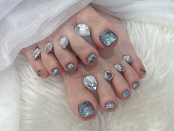 リンドネイル バイ モカ アンド ララ(Lind nail by moca and LaLa)/キラキラワンカラー