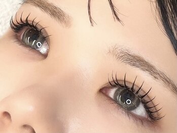 フェイン 明治神宮前店(fein.)/韓国風束感まつげ/パリジェンヌ