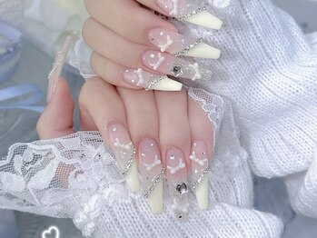 ミュウミュウ(miumiu)/リュボンネイル