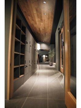 ザ シー タイムレスビューティ(THE SHE)/