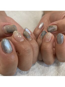 ネイルアンドアイラッシュ アヴィ(Nail and Eyelash A'vi)/