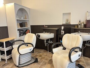 ネム リゾート アンサンブル 本厚木(NEMU RESORT ensemble)/店内奥には隠れ家サロンが…