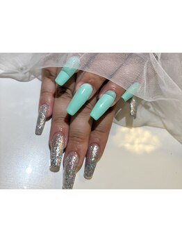 シンプル系（オフィス・日常）が得意