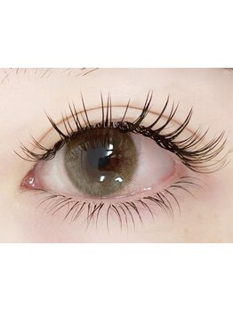 ボリュームのある目元にしたい