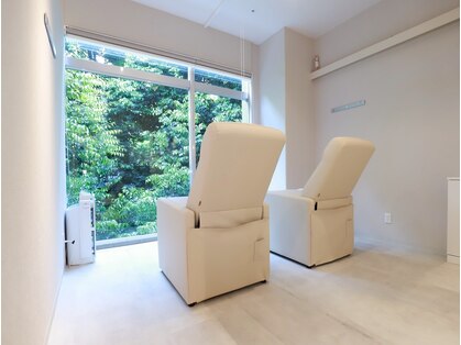 ネイルアンドまつ毛エクステ ルーナ イオン相模原店の写真