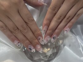 宝石ネイル　担当:sayaka