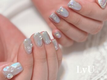 ラブユー(LvU)/アクアマリン水滴ネイル #光の森