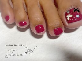 パーツでワンポイントネイル