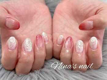 ニナズネイル(Nina's Nail)/キラキラネイル